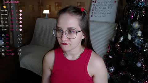 Mia online show from December 18, 12:40 pm