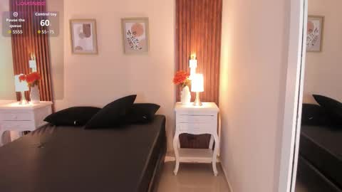 Emma watsom online show from October 26, 3:02 am