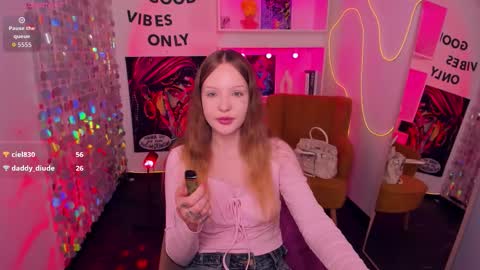 Emma online show from February 27, 9:47 pm