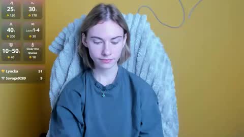 Emmi online show from November 30, 7:01 am