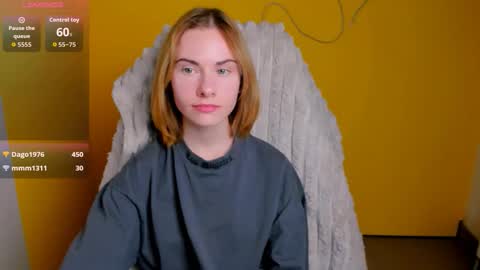 Emmi online show from February 9, 8:05 am