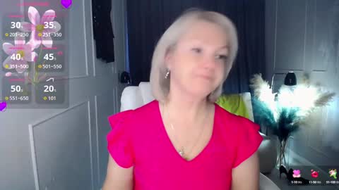 emmmam online show from October 8, 8:40 am