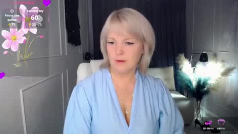 emmmam online show from October 6, 5:46 am