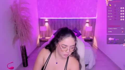 Emmy Walker online show from September 23, 11:19 am