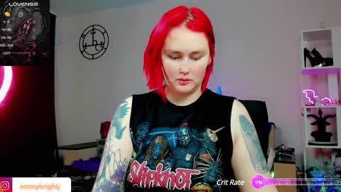 Snapshot of emmybrightj_ chatting on January 5, 3:53 am Emmy Bright 50 online show from January 5, 3:53 am
