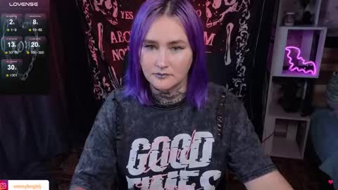 Snapshot of emmybrightj_ chatting on September 17, 5:55 pm Emmy Bright 50 online show from September 17, 5:55 pm