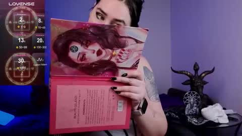 Emmy Bright     50  online show from January 14, 2:16 am