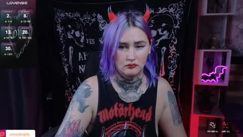 Snapshot of emmybrightj_ chatting on September 10, 5:57 pm Emmy Bright 50 online show from September 10, 5:57 pm