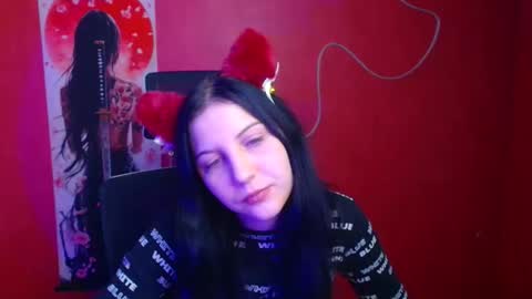 Emma online show from November 16, 12:49 pm