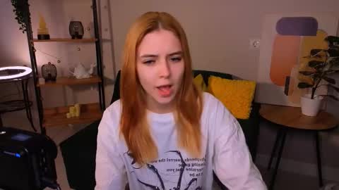 enchanted_bella online show from March 8, 1:48 pm