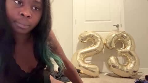 Enchantress online show from April 8, 4:31 pm