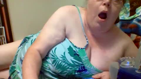 epic_ginger online show from November 7, 11:53 pm