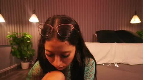 Eri  online show from March 30, 7:46 pm