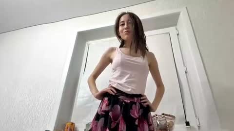 Luna online show from July 18, 8:22 pm