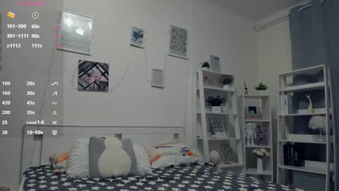 Snapshot of erline_may chatting on October 21, 5:44 am Sofia online show from October 21, 5:44 am