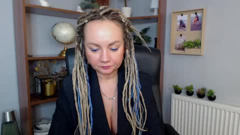 Snapshot of erotic_kaya chatting on January 22, 5:49 pm KAYA online show from January 22, 5:49 pm