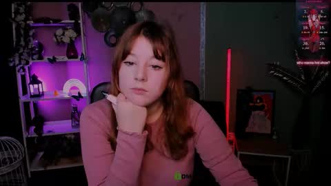 esma_shine online show from December 21, 8:57 pm