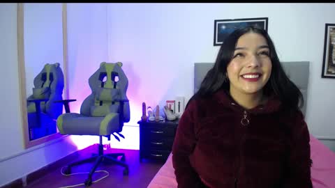 Perla online show from October 1, 4:28 am