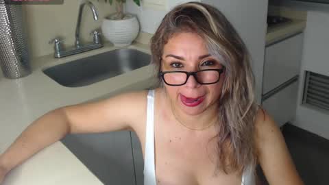 Juliana online show from February 11, 12:17 am