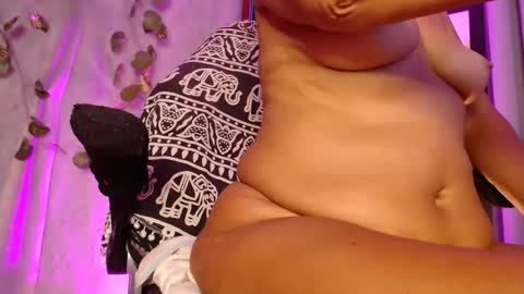 estelamaris online show from February 7, 2:08 am