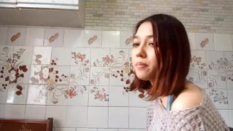 estellekirbo online show from March 19, 1:26 pm