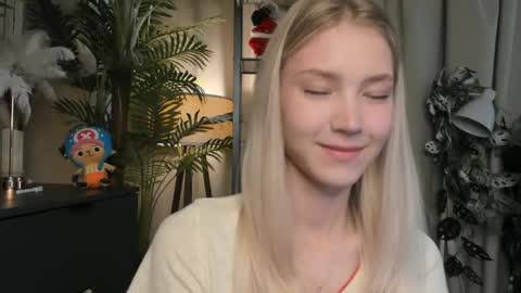 Natalie online show from May 29, 6:00 am