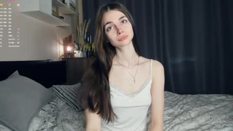 Mary online show from April 1, 7:31 am