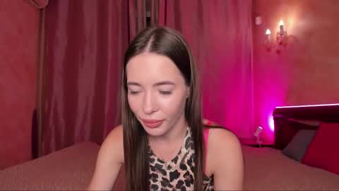 Eva online show from October 3, 3:06 pm