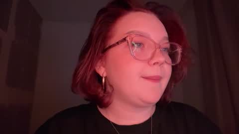 eva_kittenn online show from February 2, 2:49 pm