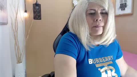 eva_love49 online show from November 25, 12:07 pm