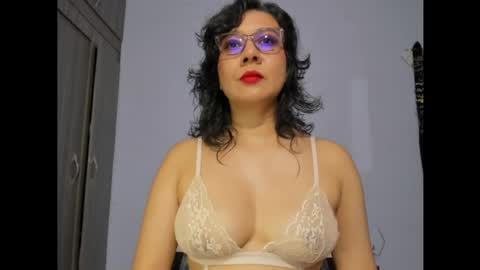 Eva online show from August 3, 9:20 pm