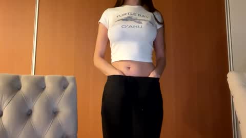 Eva online show from April 22, 9:23 pm