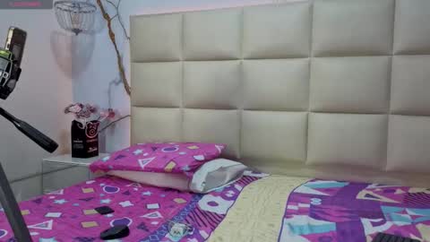 Evangeline  online show from March 18, 11:37 am