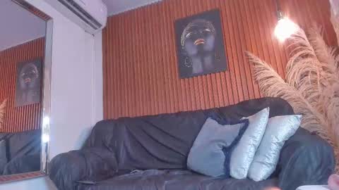 Eva  online show from November 30, 3:11 am