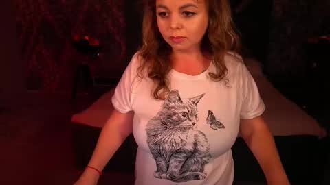 EvaMinni online show from December 4, 5:24 pm