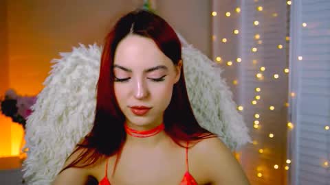 Eva  online show from December 4, 5:35 pm