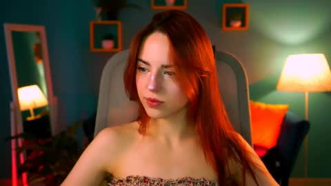 Eva  online show from April 9, 12:54 pm