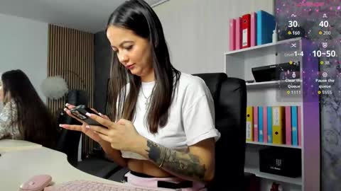 Your Fantasy online show from February 10, 8:23 pm