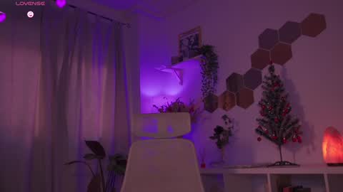 Eva online show from December 16, 11:33 am