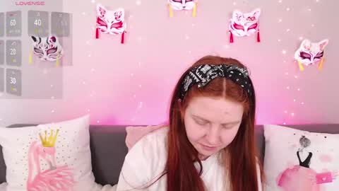 Adelina online show from May 27, 5:04 am