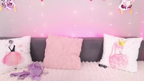Adelina online show from July 15, 4:50 am