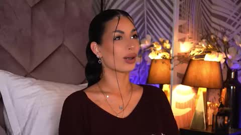 EvaRhea online show from January 19, 3:57 am