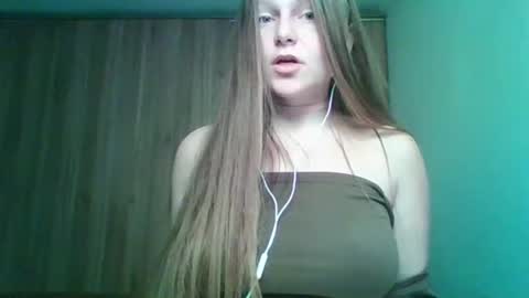 evasapples2026 online show from February 19, 1:54 pm