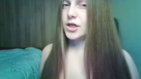 evasapples2026 online show from March 26, 9:38 pm