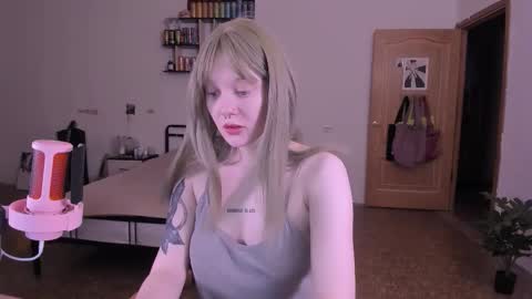      online show from November 23, 4:52 pm