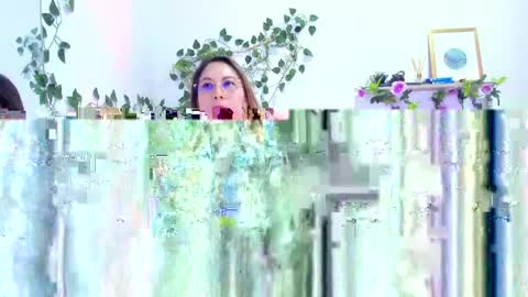 evelyn_miller___ online show from April 16, 8:41 pm