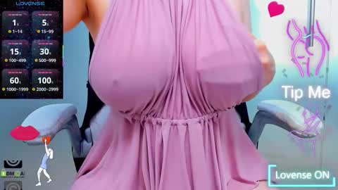 Snapshot of evelyne_rose chatting on October 9, 5:44 am evelyne_rose online show from October 9, 5:44 am