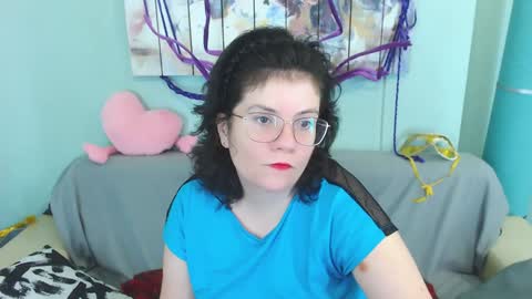 Everly online show from December 6, 4:58 am
