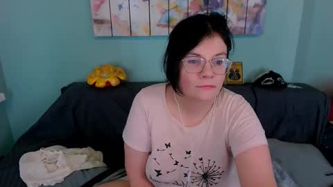 Everly online show from March 8, 5:55 am