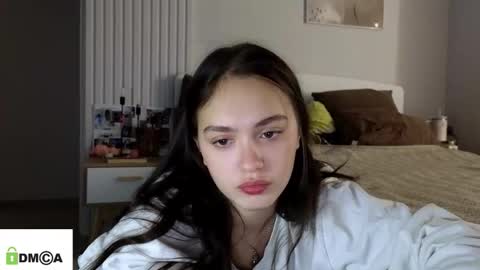 evi_woow online show from March 5, 4:41 am